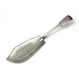 An antique William IV Sterling Silver fish slice by Mary Chawner, London 1836. In fiddle pattern,