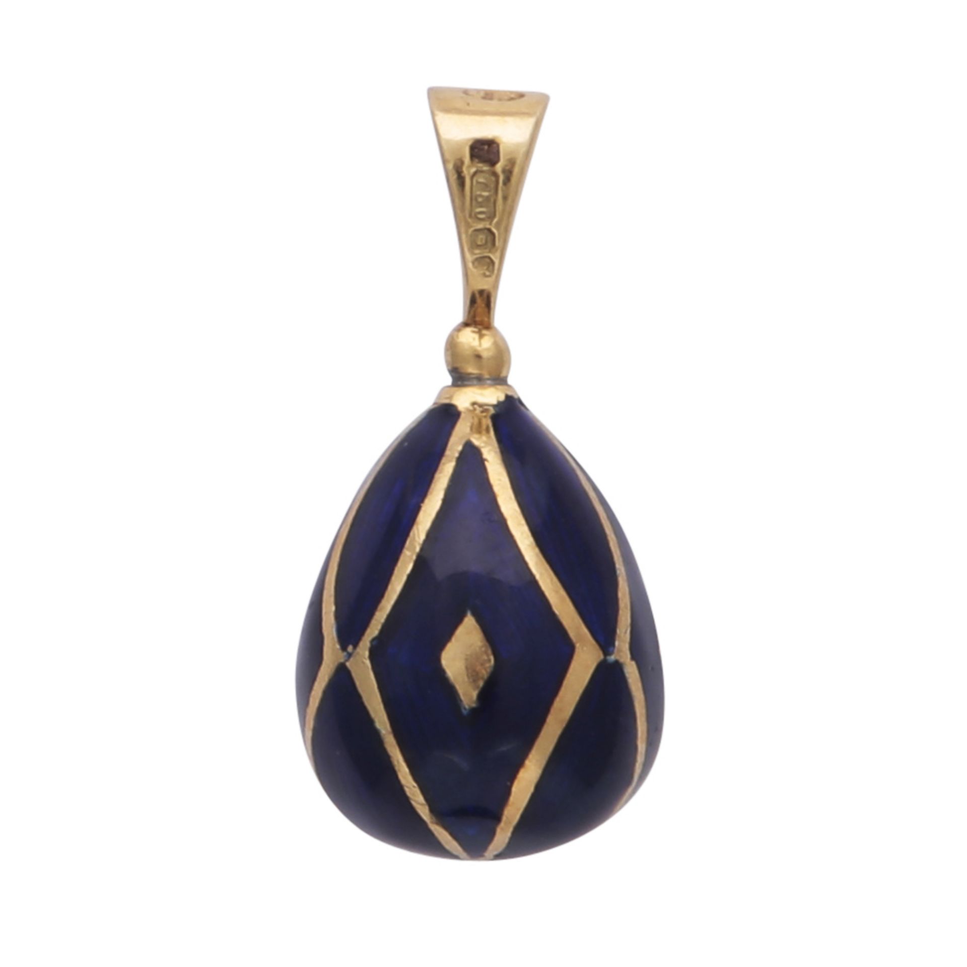 SARAH FABERGE A contemporary enamelled egg pendant in 18ct yellow gold, by Sarah Faberge, designed