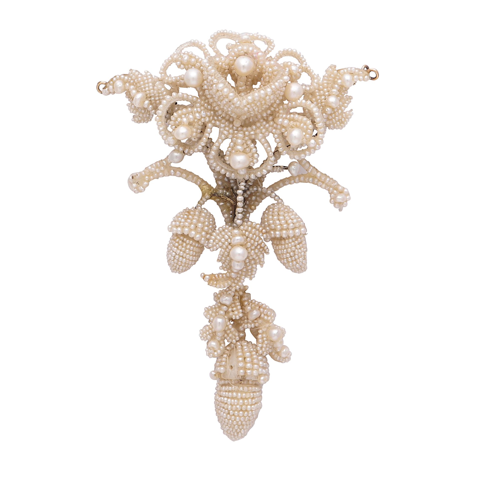 An antique Georgian seed pearl necklace / brooch designed as an array of floral motifs featuring