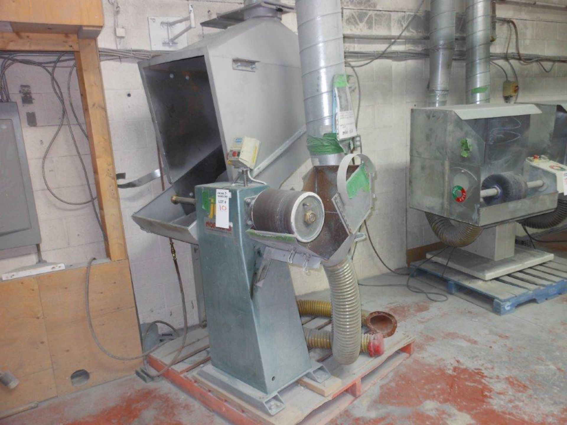 NORMAND SANDING/POLISHING MACHINE C/W VACUUM HOOD - Image 2 of 2