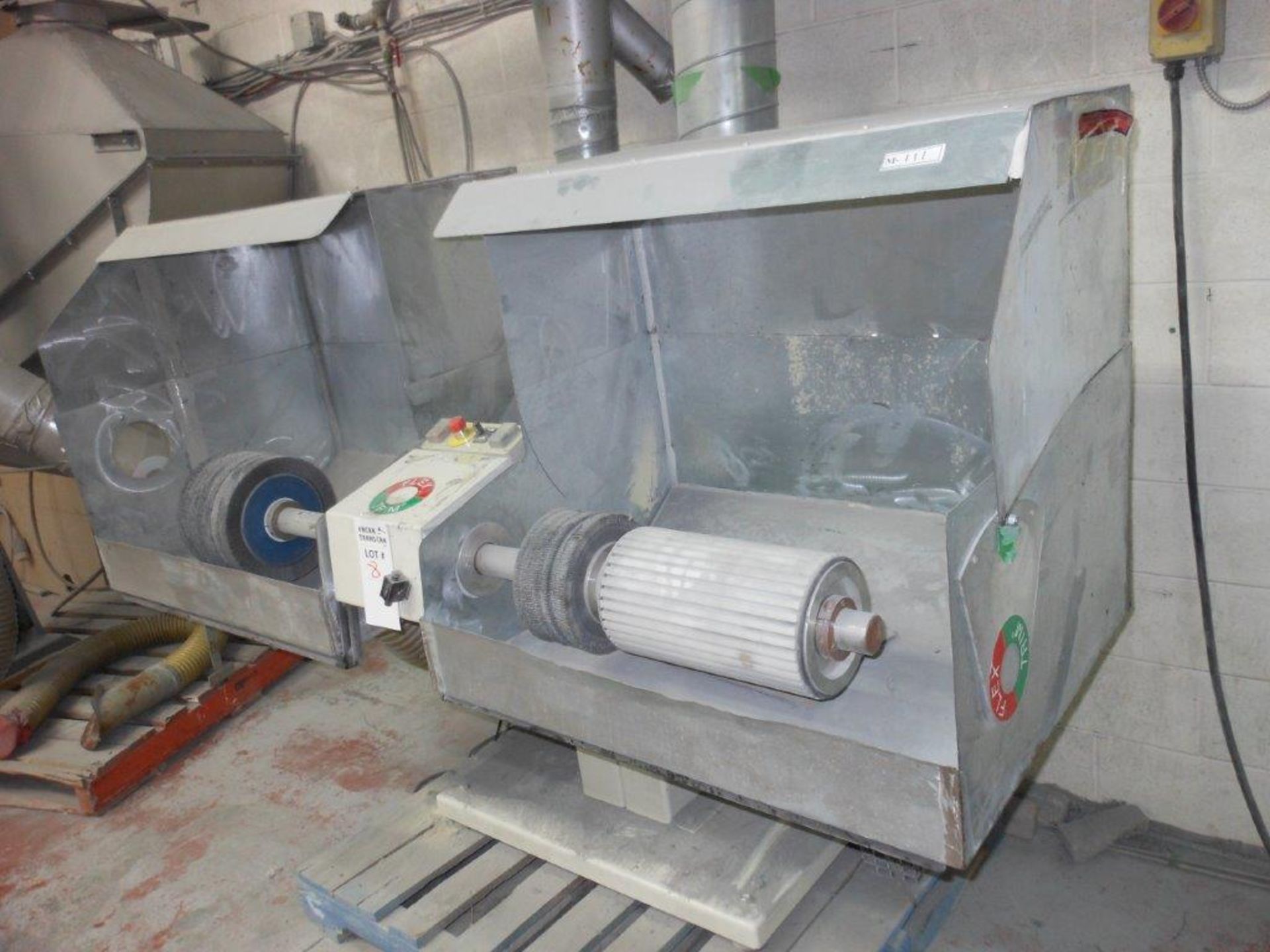 BILLA SANDING/POLISHING MACHINE, C/W VACUUM SYSTEM TYPE: FT6003, 230 V, 60 HZ, 4 AMPS, 10 KV, 2009 - Image 2 of 2