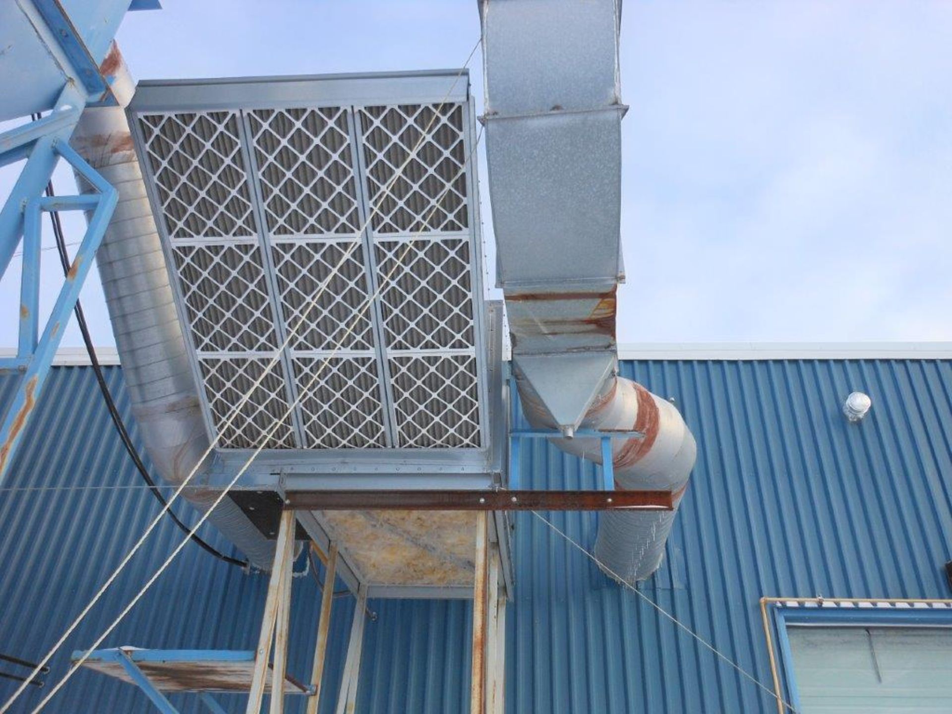 BOUSQUET EXTERIOR AIR MAKE-UP UNIT, 15,000 CFM C/W CONDUITS - Image 3 of 3