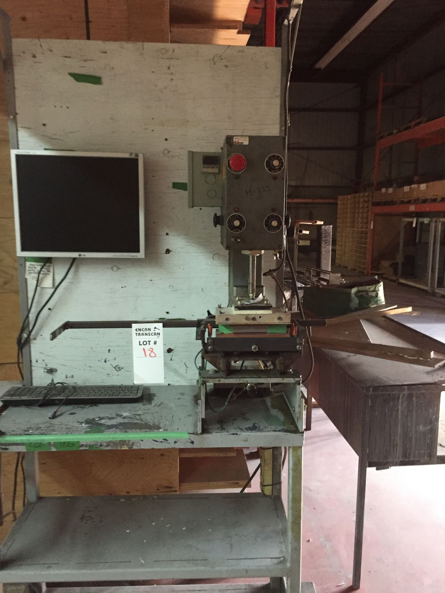 TEXAS AUTOMATION IMPRESSION PRESS, C/W MOBILE TABLE & LG 19'' FLATSCREEN MONITOR & KEYBOARD