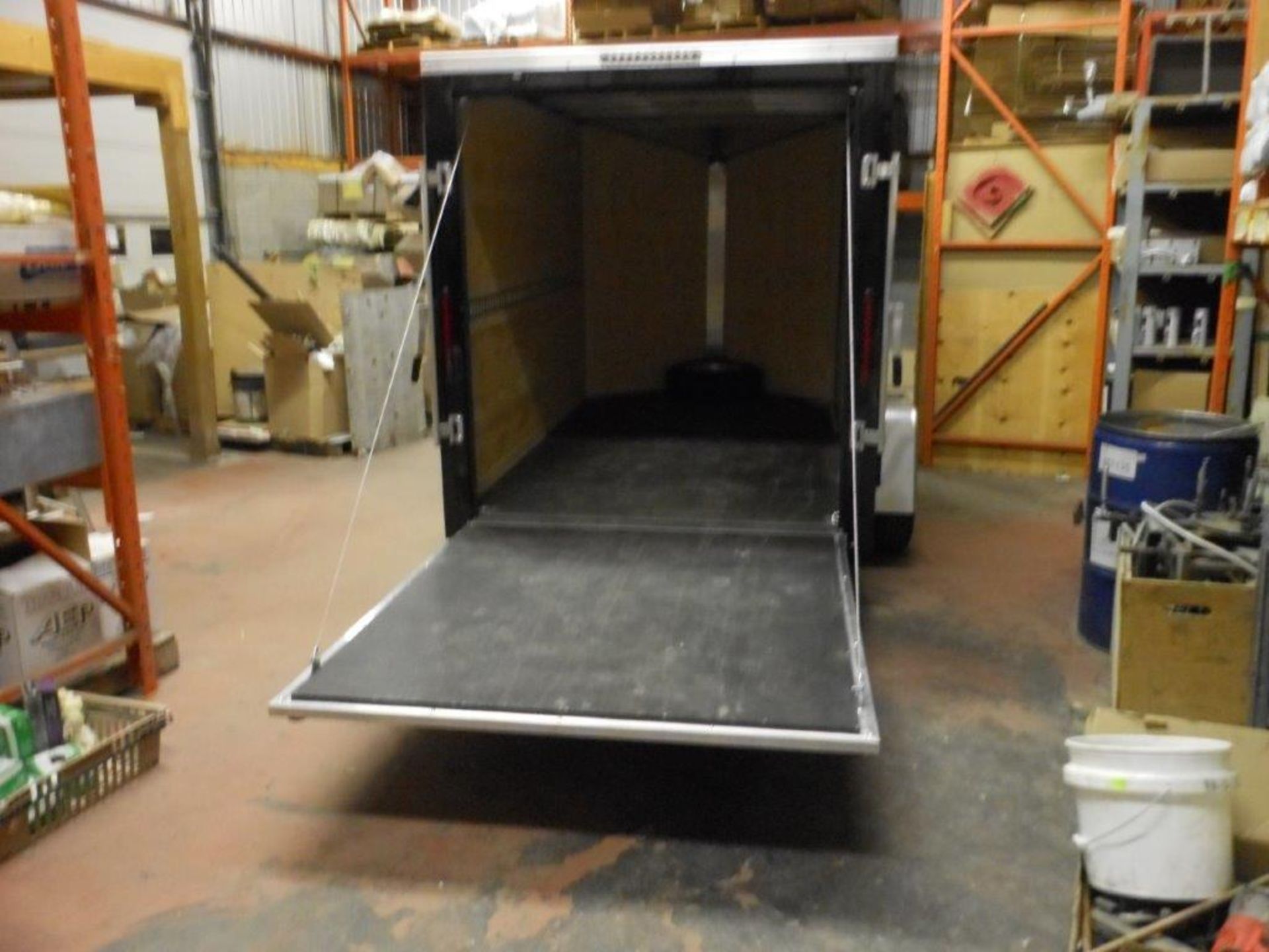 2016 IDEAL CARGO CLOSED TRAILER, 10 FT, SINGLE AXLES, MOD: 7DVAV6, REAR DOOR TRAP, ACCESS RAMP, - Image 5 of 7