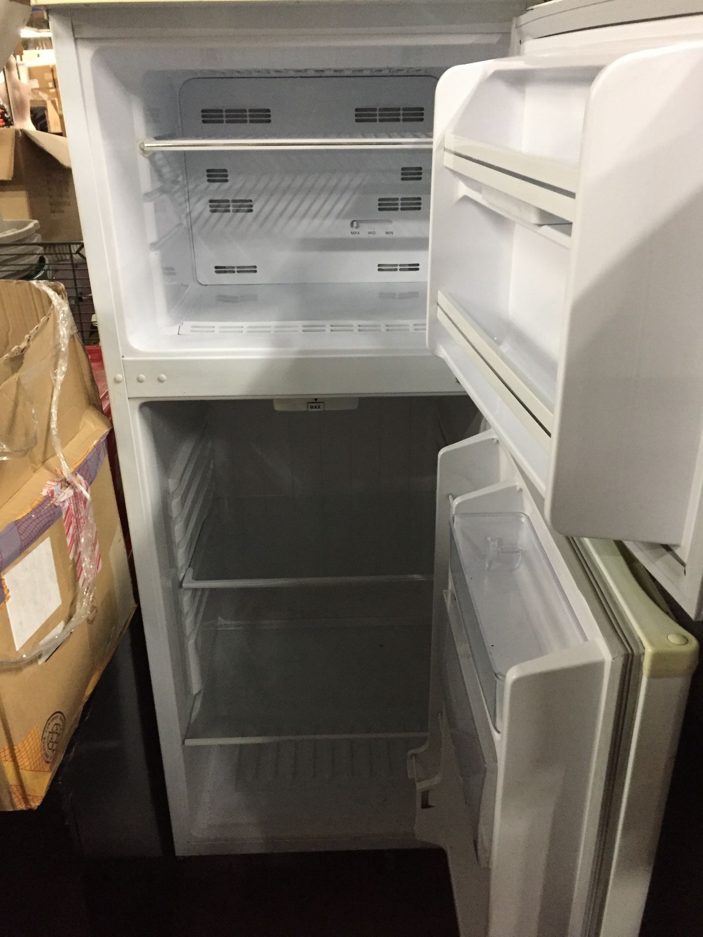 WHITE FRIDGE - Image 2 of 3