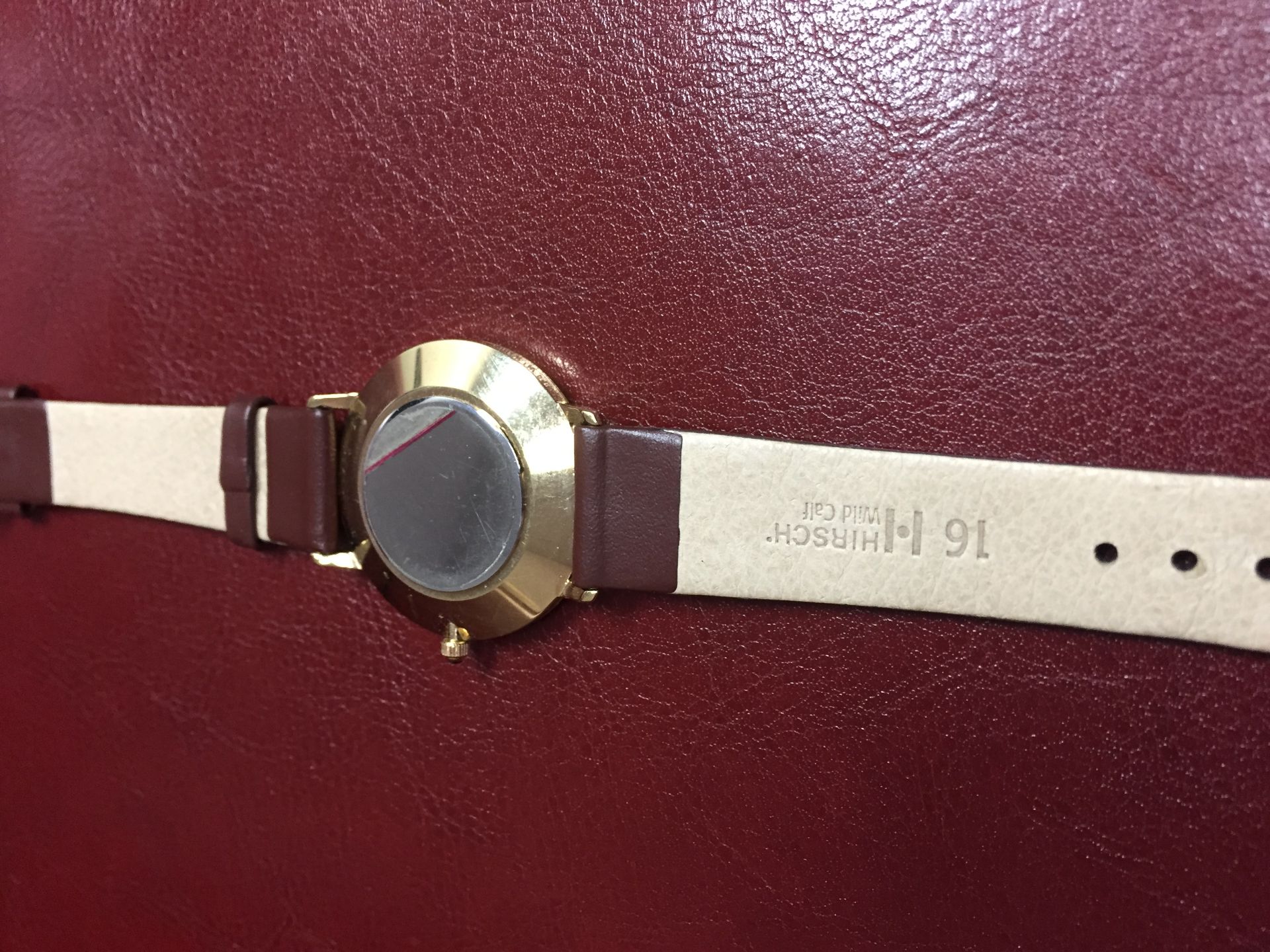 1 $ CANDIAN WATCH - Image 2 of 3