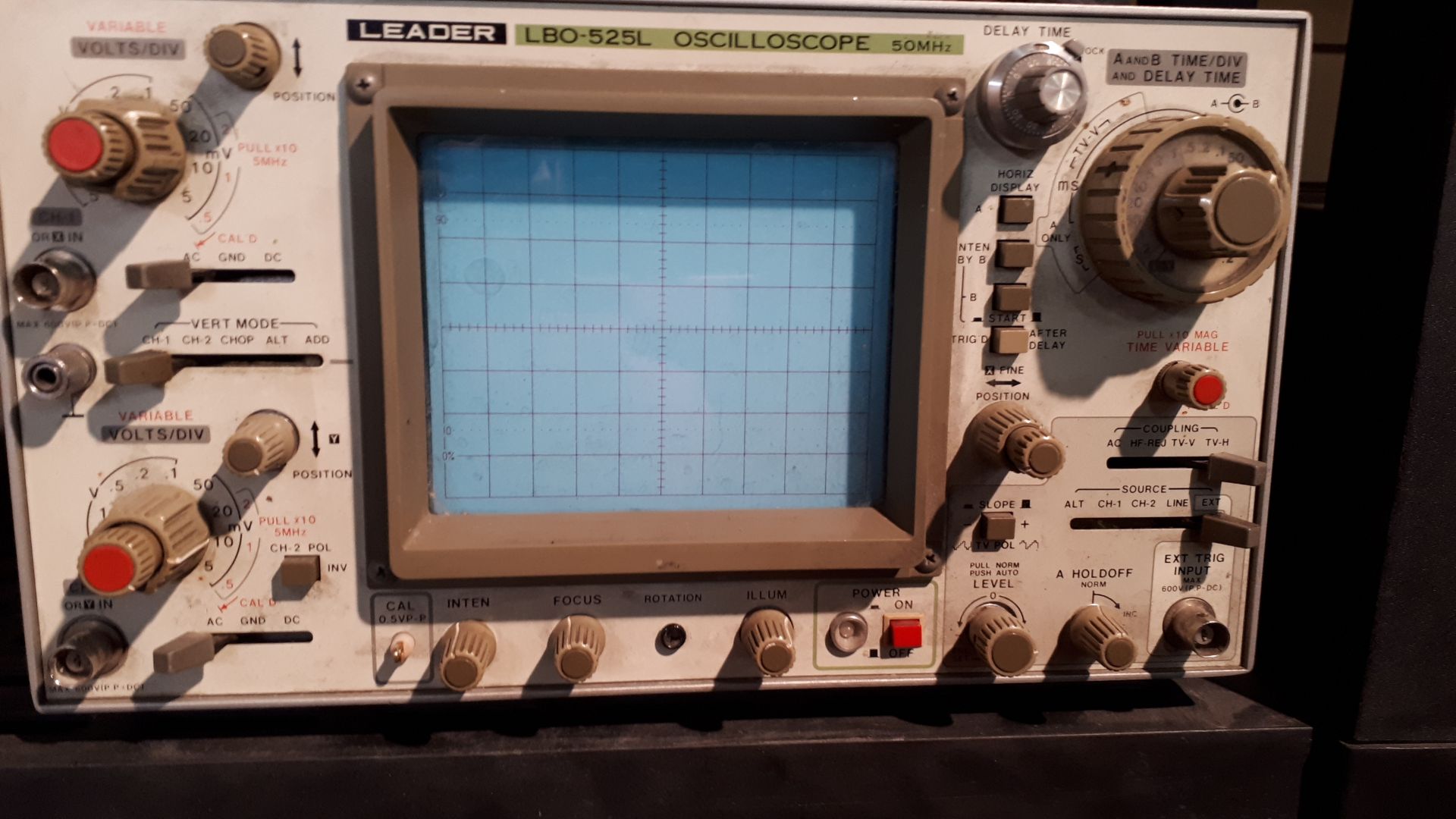 LEADER OSCILLOSCOPE, mod: LBO-525 - Image 2 of 2