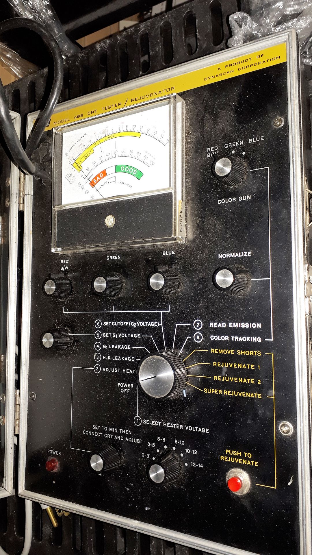 B&K CRT TESTER/REJUVENATOR, mod: 466 - Image 2 of 3