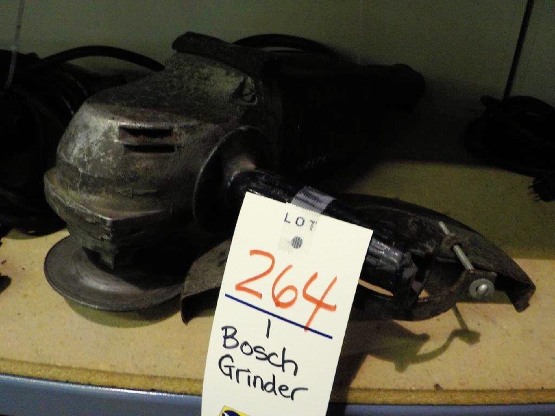 BOSCH GRINDER