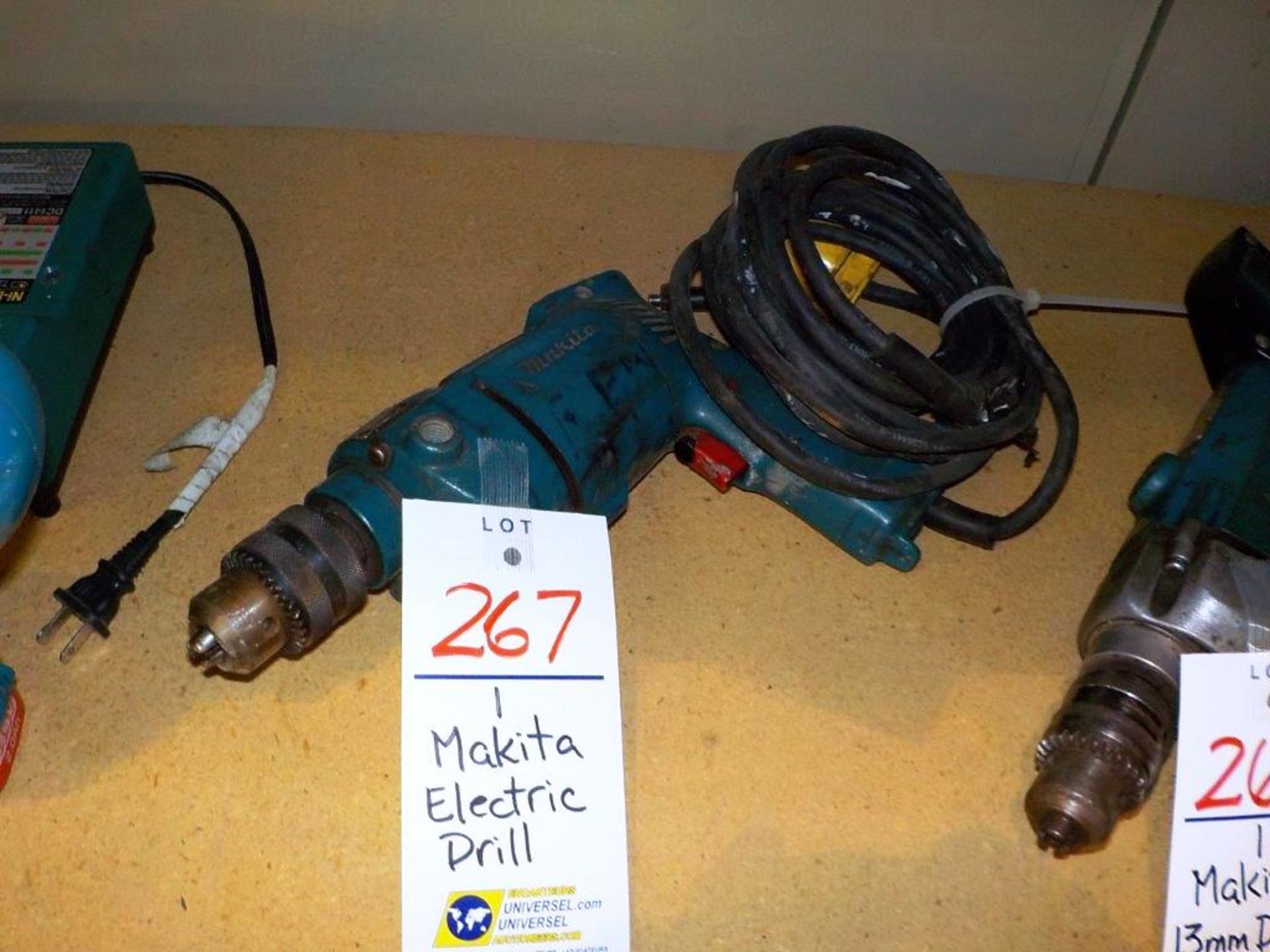 MAKITA ELECTRIC DRILL