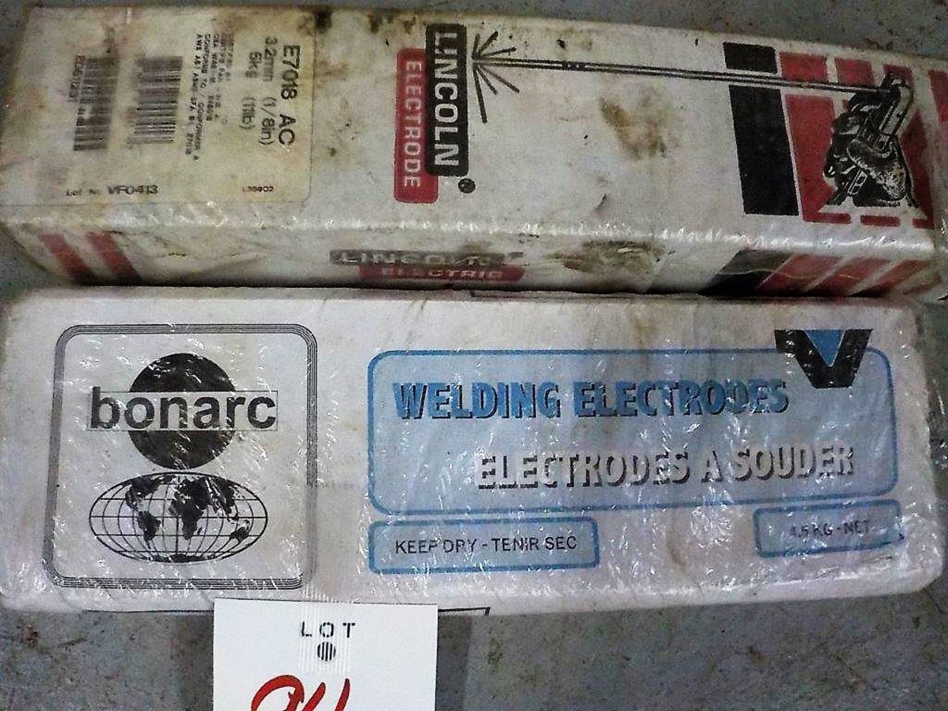 WELDING ELECTRODES (BOXES)