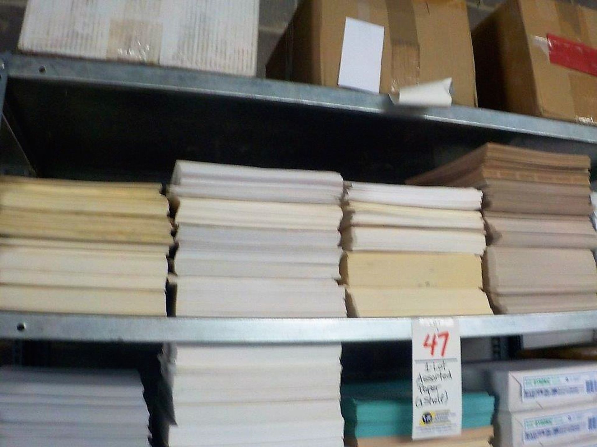 LOT: Assorted Paper ( 1 shelf )