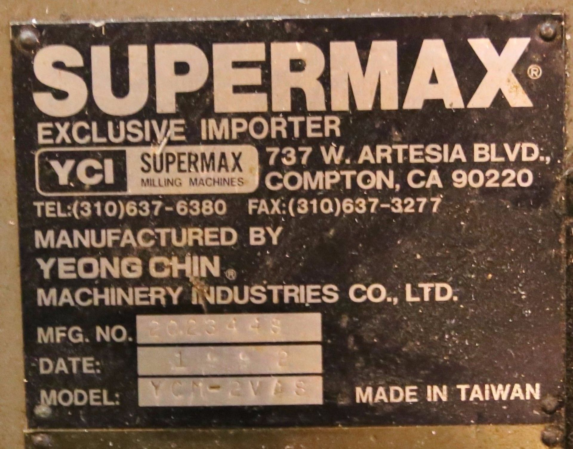 Supermax 11"" x 51"" Vertical Milling Machine YCM-2VAS - Image 4 of 6