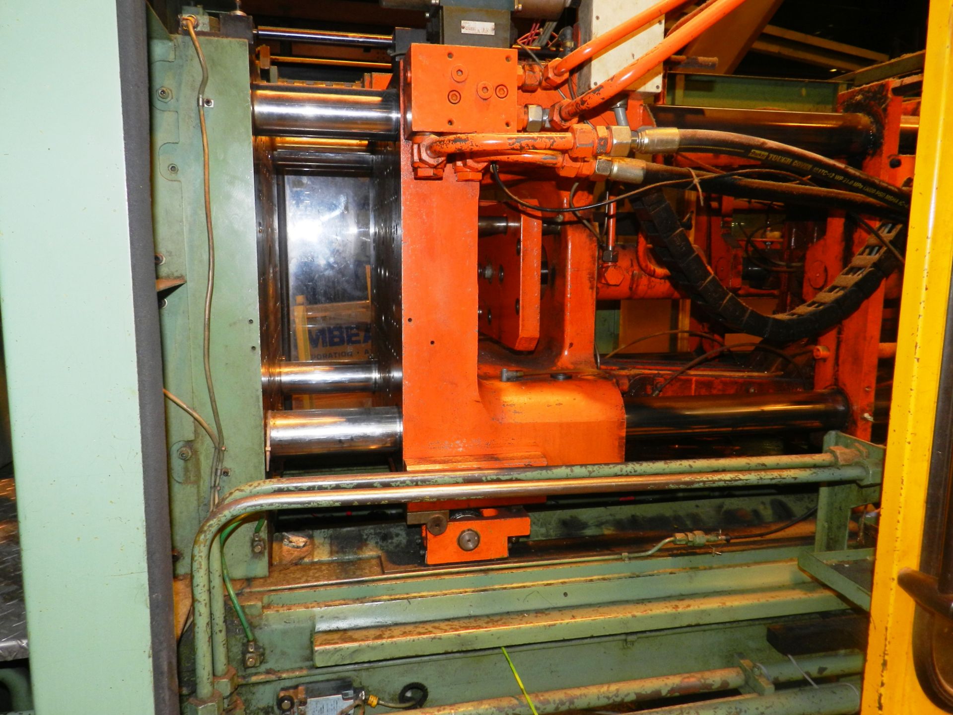 Engel 137.5 Ton Injection Molding Machine ES 125 H - Image 9 of 10