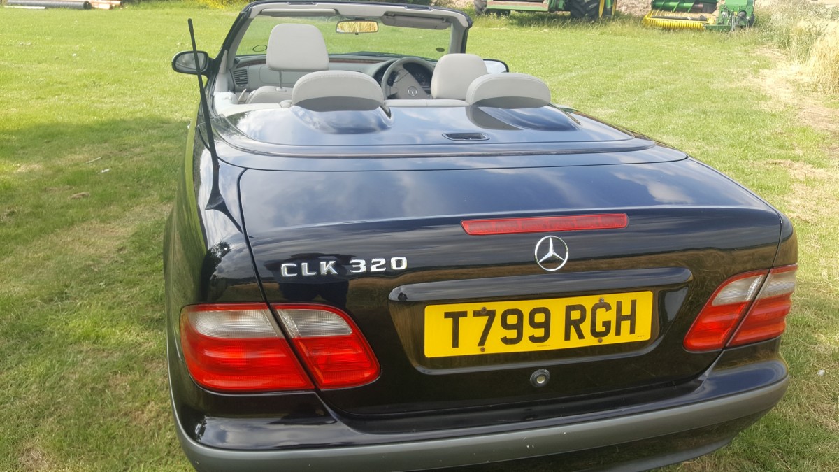 Mercedes CLK320 Convertible 1999 - Image 3 of 9