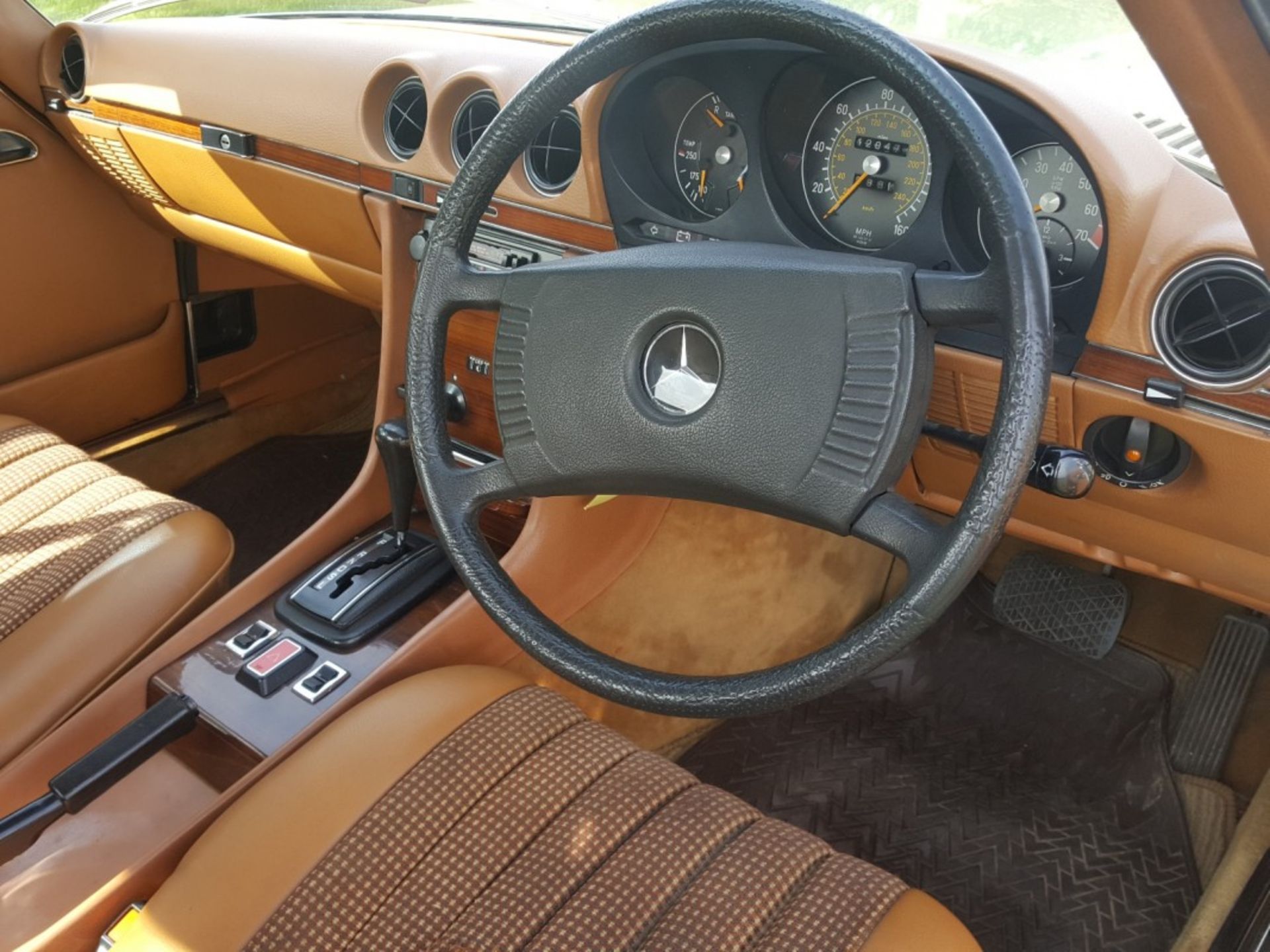 Mercedes 450SL Automatic 1978 - Image 10 of 12