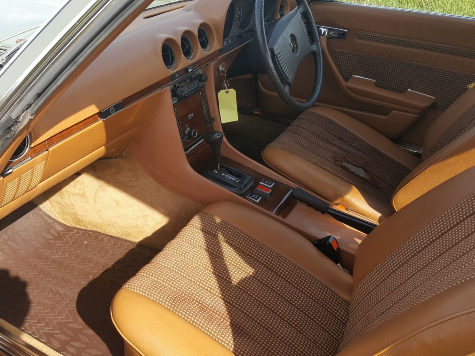 Mercedes 450SL Automatic 1978 - Image 11 of 12