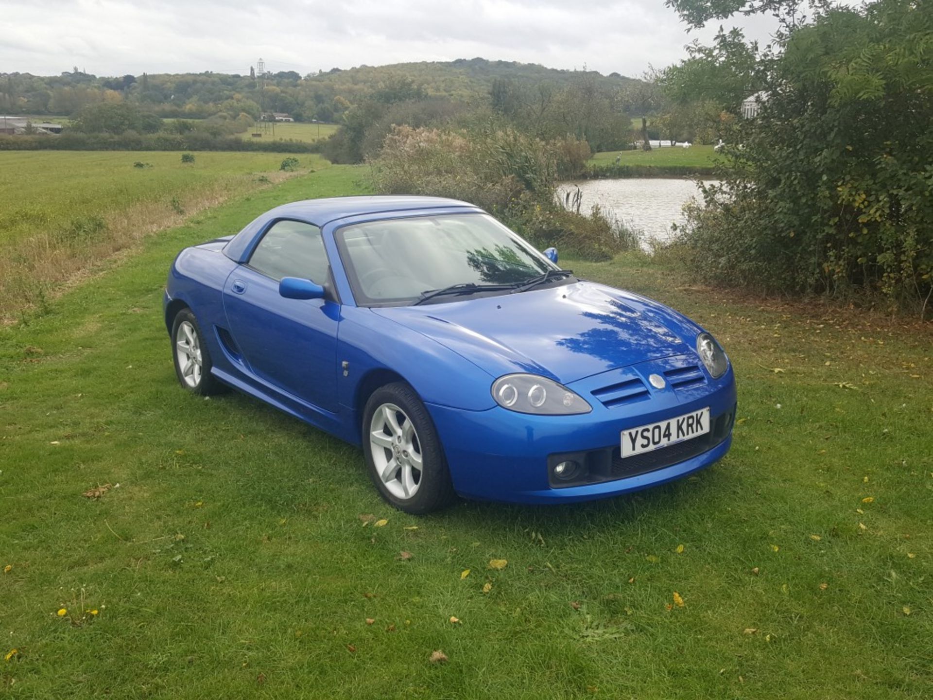 MG TF with hardtop 2004