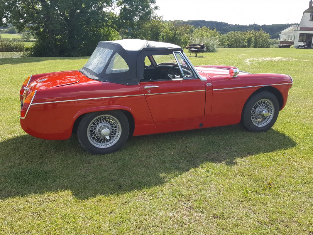 MG Midget 1098cc Series 2 1965 - Image 4 of 10