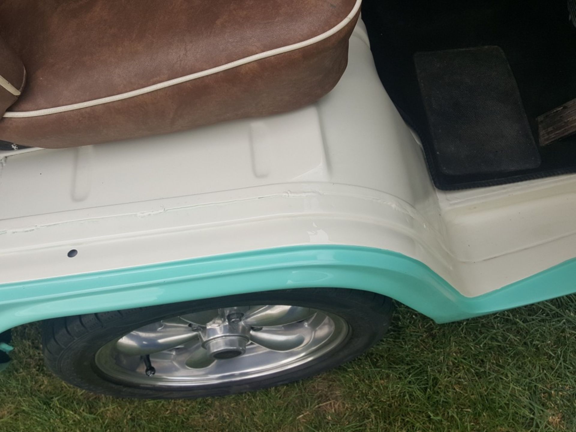 Volkswagen T2 Camper “Cal Look”1600cc Twin Carb 1972 - Image 11 of 21