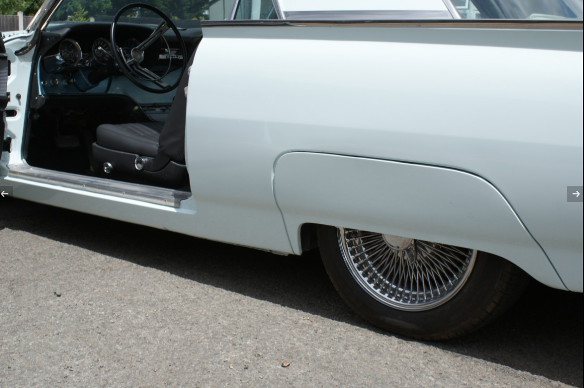 Ford Thunderbird 1961 - Image 10 of 11