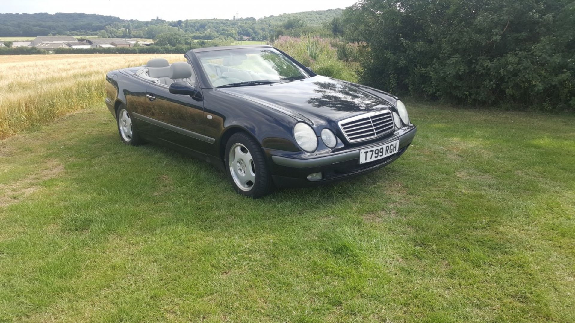 Mercedes CLK320 Convertible 1999 - Image 4 of 9