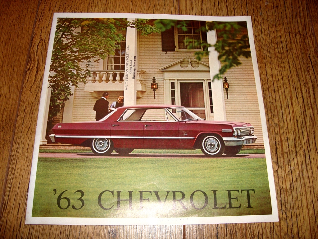 AUTOMOBILIA - A 1963 Chevrolet Range brochure