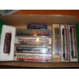 A quantity of N Gauge European Outline locos and coaches by Fleischmann, Lima and others - Fair to