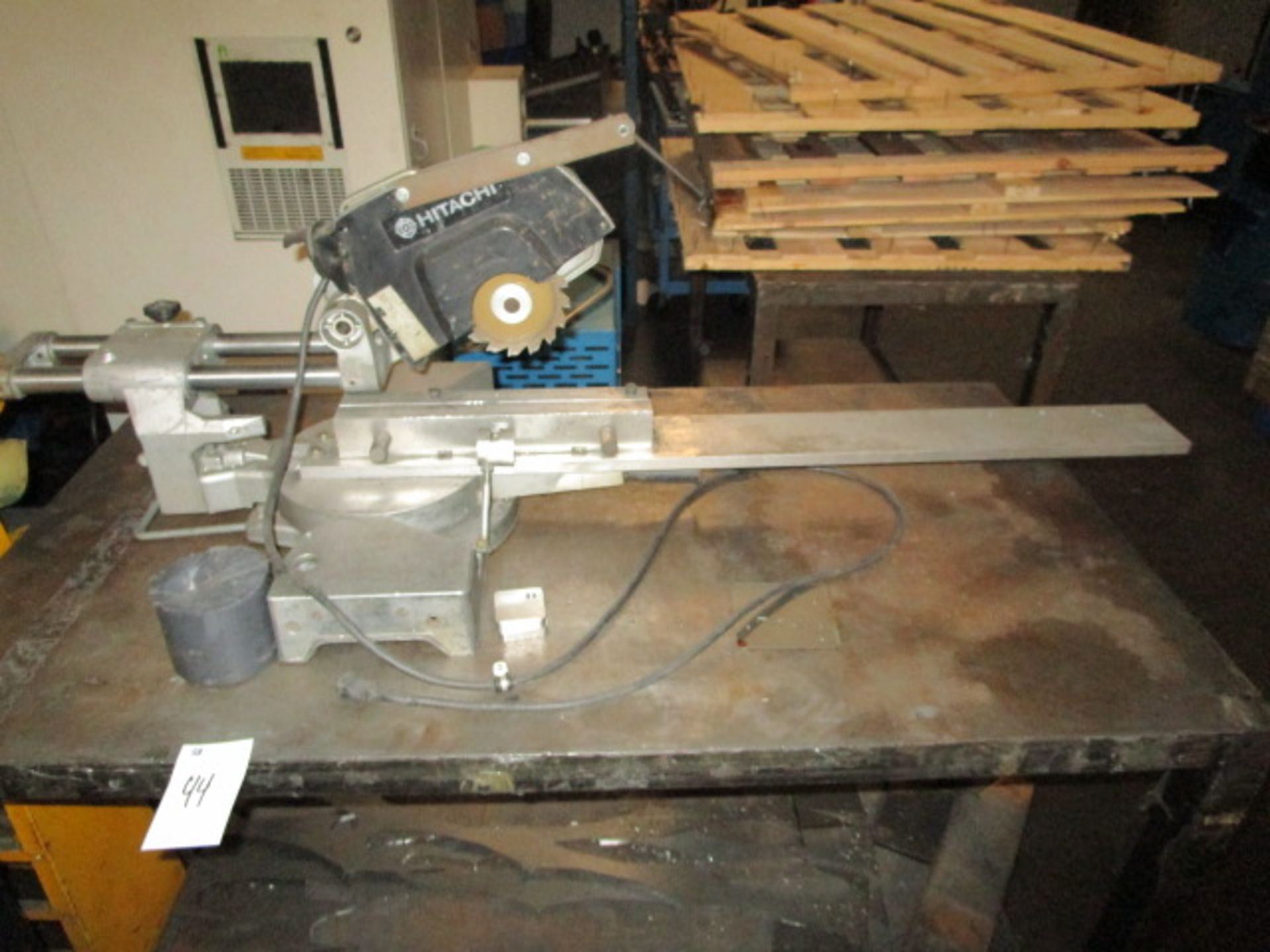 Hitachi Miter Saw, Model C8FB