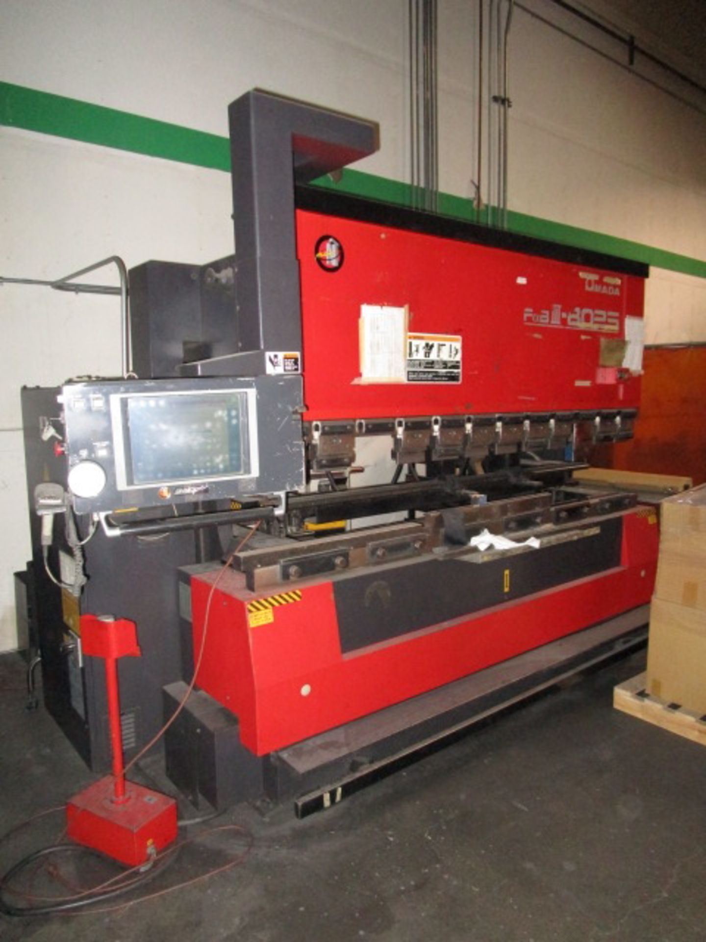 Amada FBD-8025NT Press Brake Machine, Model FBD-8025NT, Serial Number 80250388 - Image 16 of 22