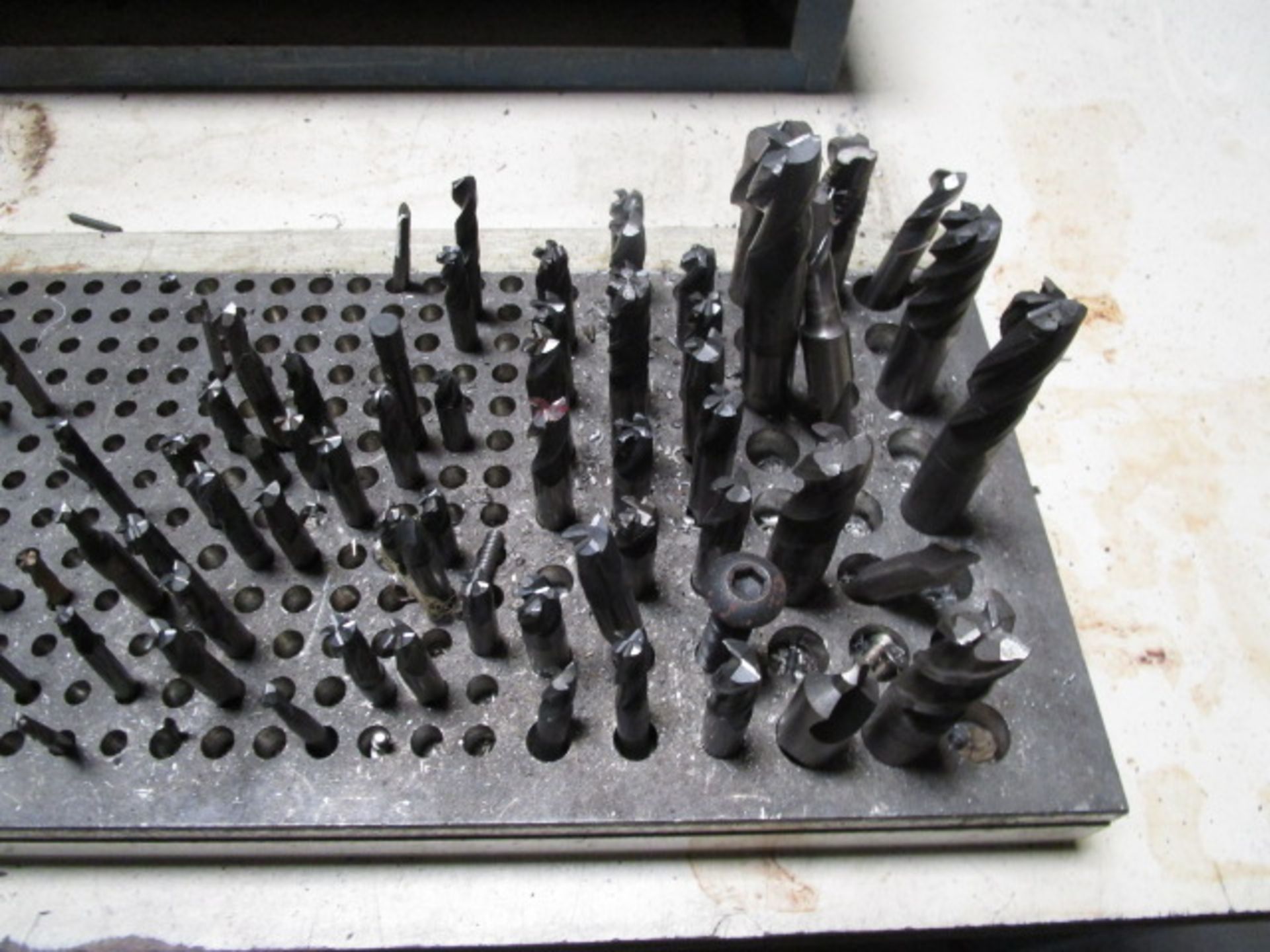 (200+pcs) Assorted Drill Bits And Machine Extras - Image 7 of 8