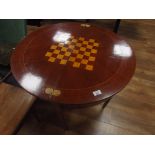 Circular games table