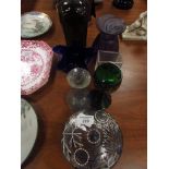 7 items of glassware