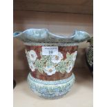 Doulton Lambeth jardiniere (crack to base)