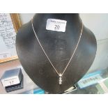 18ct white gold diamond pendant on 18ct white gold chain 30 pts / 25 pts / 20 pts Diamonds total