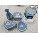 5 x Wedgwood items