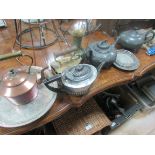 x 9 items of metalware including brass and pewter