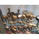 Quantity of brass elephants