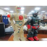 2 toy robots