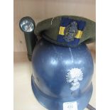 French helmet / beret + military flashlight