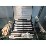 Quantity of cutlery