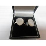 2 x 925 silver mother of pearl rings