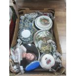 Box of miscellaneous china