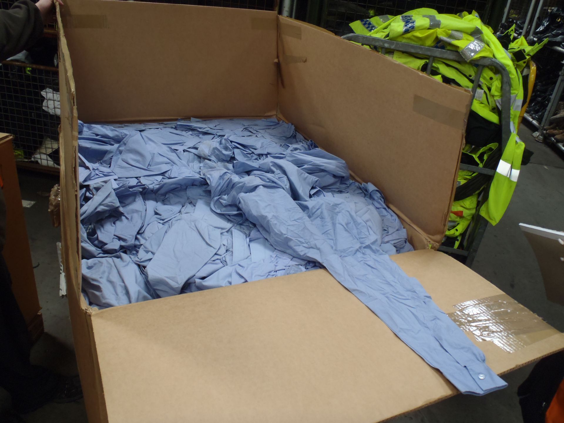 PALLET OF SHIRTS - USED - UNGRADED