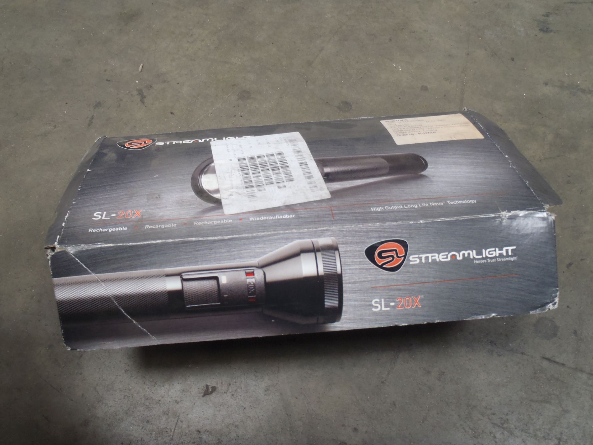 STREAMLITE RECHARGEABLE TORCH - BRAND NEW - Image 2 of 2