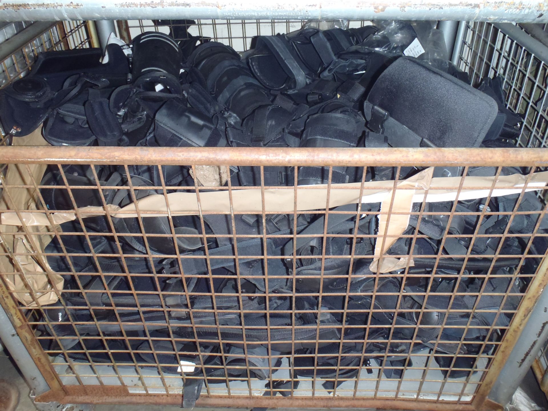 CAGE OF SHIN/KNEEPADS - USED - UNGRADED