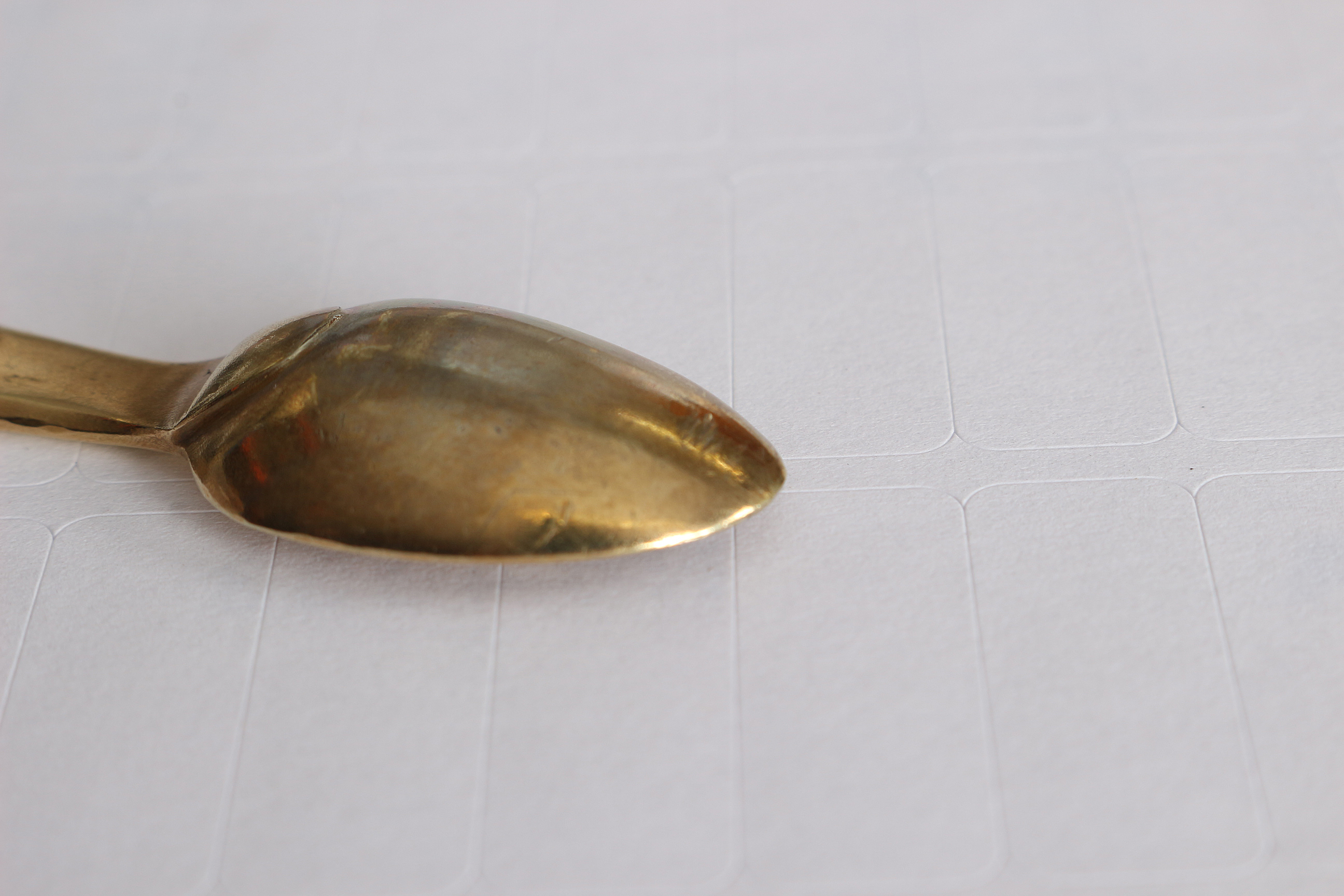 A Victorian Silver-Gilt Medicine Spoon, - Image 5 of 5