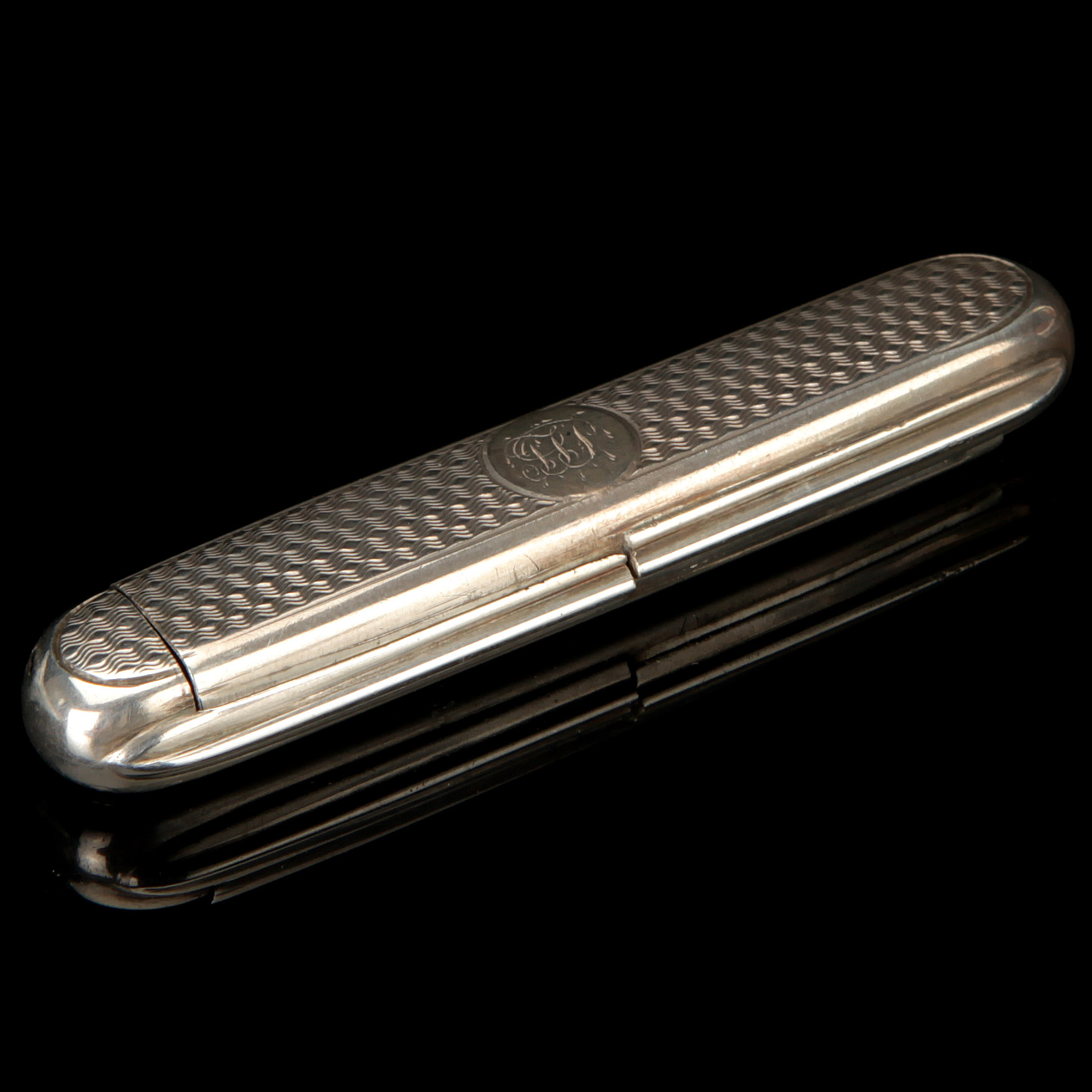 A Folding Silver Lancet Case,