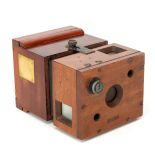 An Unmarked Mahogany Detective Plate Camera,