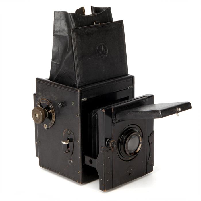 A Thornton-Pickard Victory Reflex Camera, - Image 2 of 3